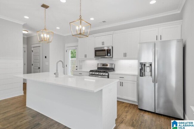 Building Photo - 1509 Cottage Grv