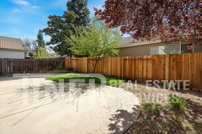 Building Photo - 11501 Pyrites Way