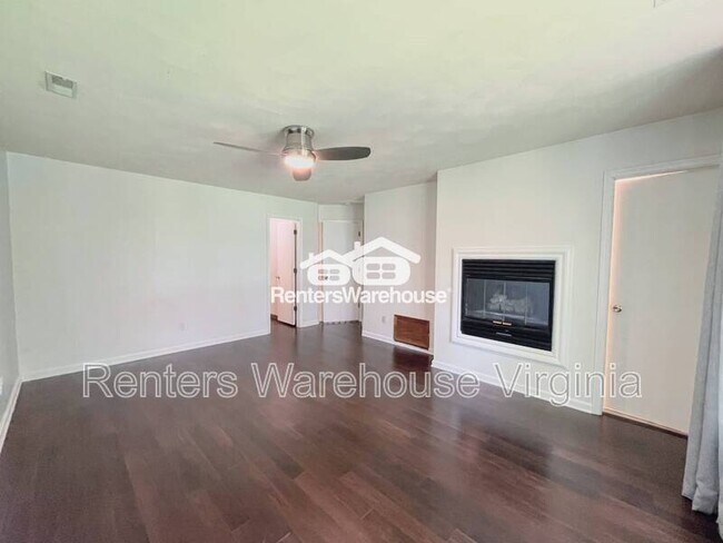 Building Photo - 2045 Cheshire Forest Ct