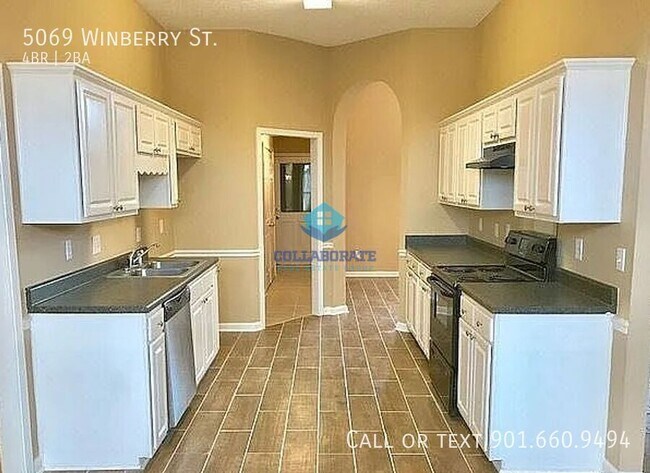 Building Photo - 5069 Winberry St