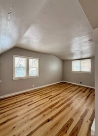 Building Photo - 4572a N 38th st