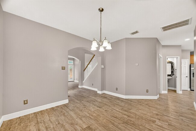 Building Photo - 1408 S Friendswood Dr