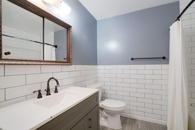 Building Photo - 8722 Falkstone Ln