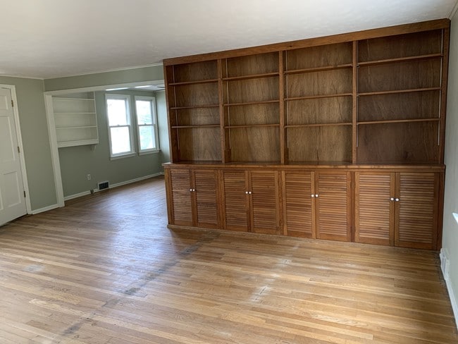 Built-in book shelves in Living Room - 1947 Decatur Ave