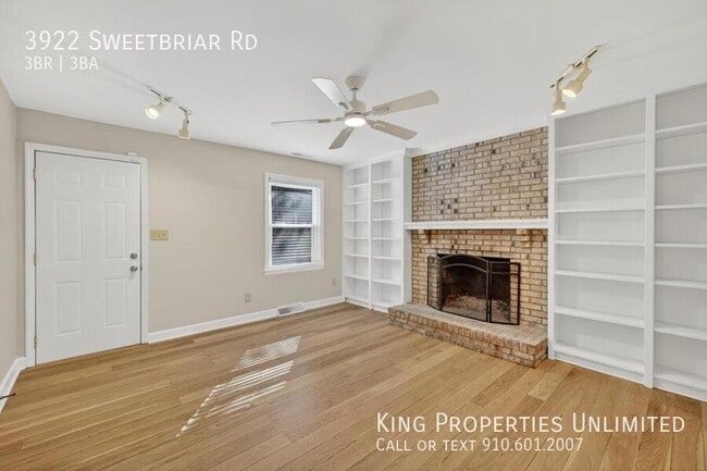 Building Photo - 3922 Sweetbriar Rd