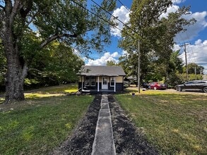 Building Photo - 109 Booth Rd