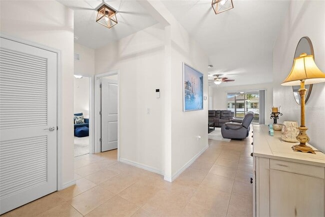 Building Photo - 13562 Paddington Wy