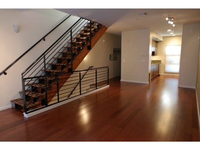 Primary Photo - Modern Townhome Style Tri-level 2-BR, 2.5B...