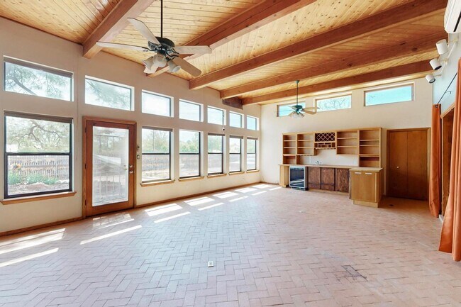 Building Photo - 4112 Cherrydale Ct NW