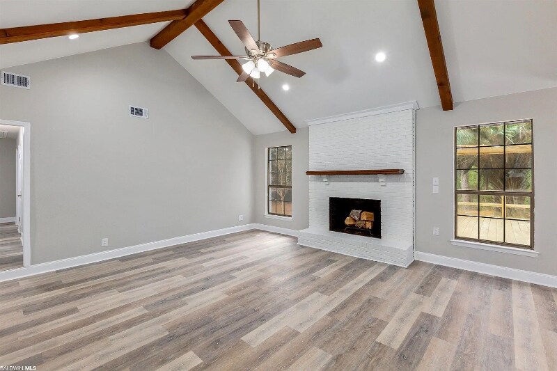 Building Photo - 109 Kingswood Dr