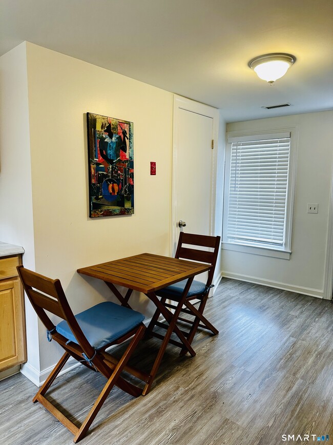 Building Photo - 59 Hanford Ave