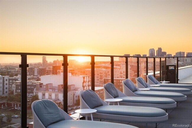 Building Photo - 1521 Hooker St