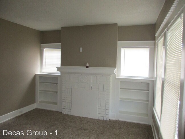 Building Photo - 3 br, 1 bath House - 1020 14th Place SW