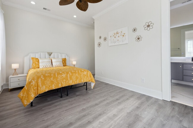 Building Photo - 509 Debordieu Blvd