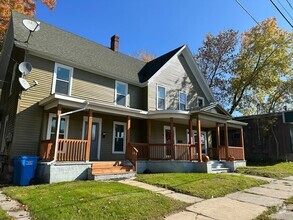 Building Photo - 142 N Mechanic St