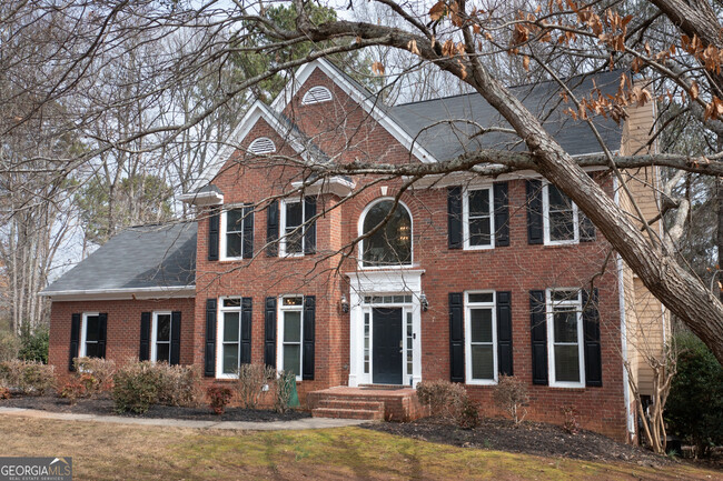 Building Photo - 155 Glenwood Ln
