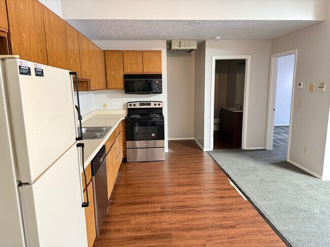 Building Photo - 1414 Croxton Ave