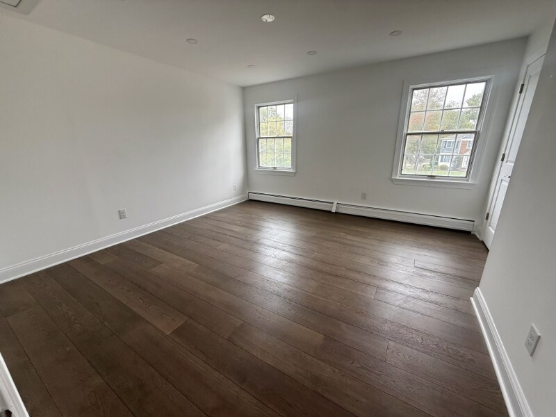 Building Photo - 71 Tiffany Dr