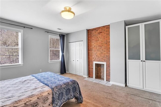 Building Photo - 3127 Josephine St