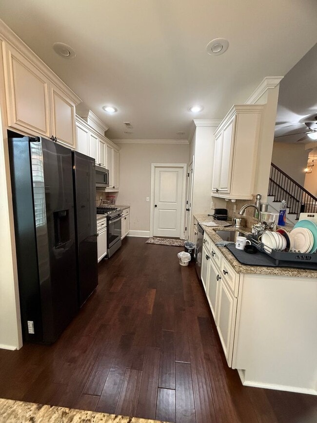 Building Photo - Home for Rent New Listing Beautiful Home