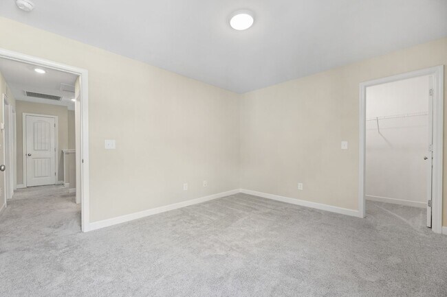 Building Photo - Elegant Home in Oyster Landing