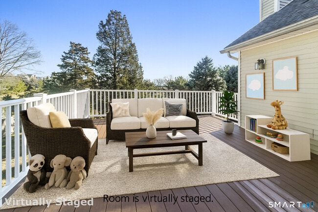 Building Photo - 107 Benson Pl