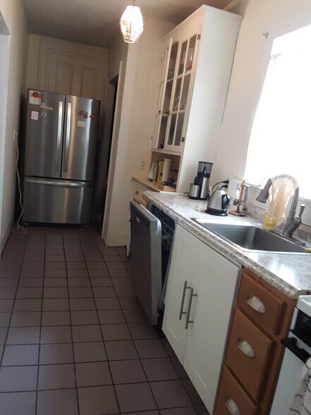 New Refrigerator - 2021 - 210 N Geneva St