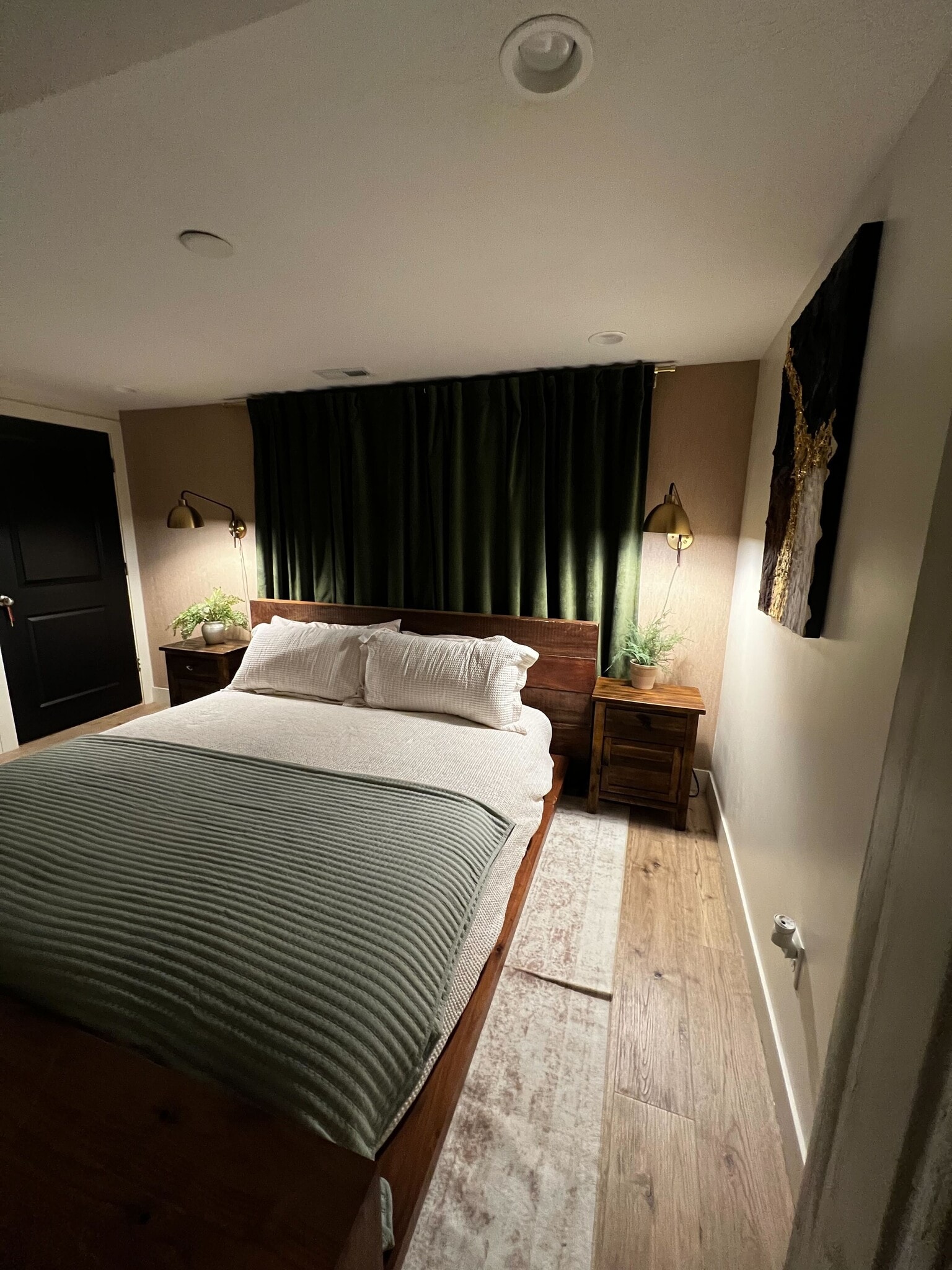 Building Photo - 1416 S Concord St