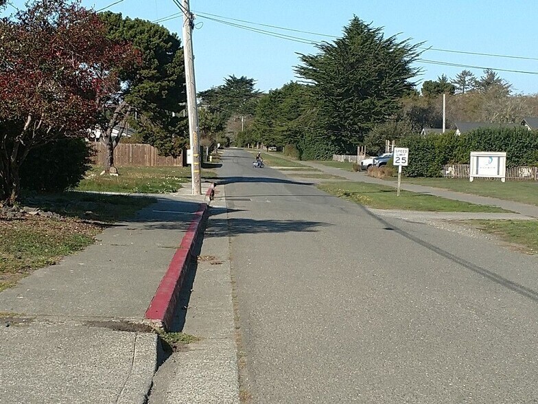 Building Photo - 1600 Fischer Ave