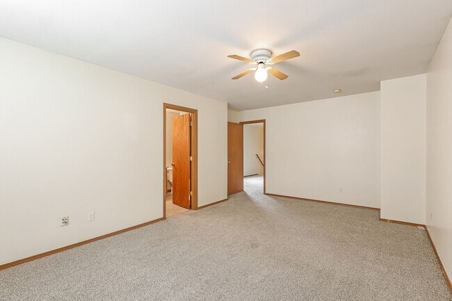 Building Photo - 6805 Jericho Ln SW