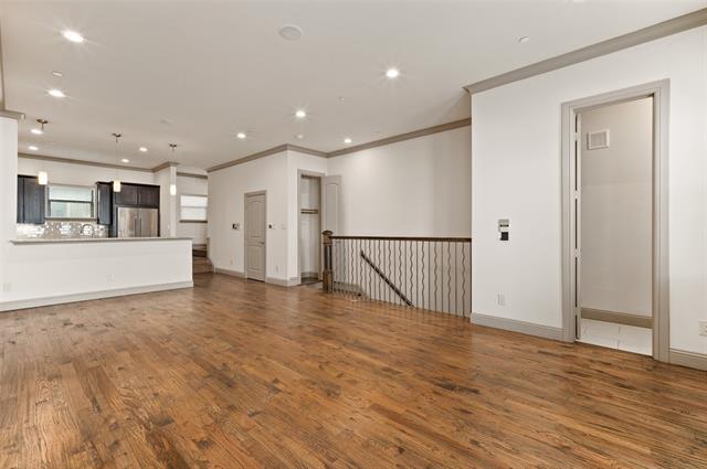 Building Photo - 3126 Ross Ave