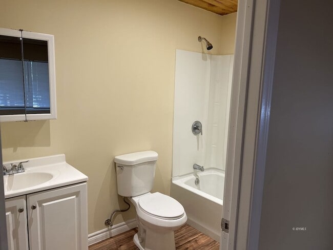 Building Photo - 54141 Pine Crest Ave