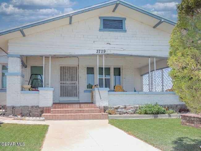 Primary Photo - 3729 Morehead Ave