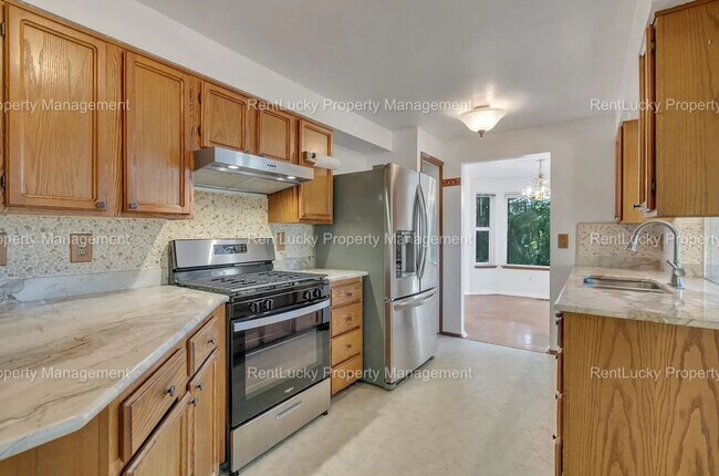 Building Photo - Beautifully Maintained 3-Bedroom Home in P...