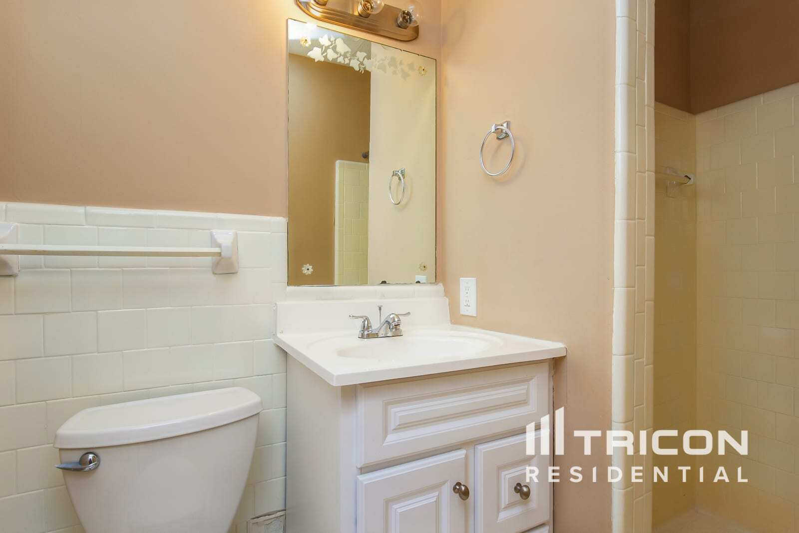 Building Photo - 761 San Miguel Dr