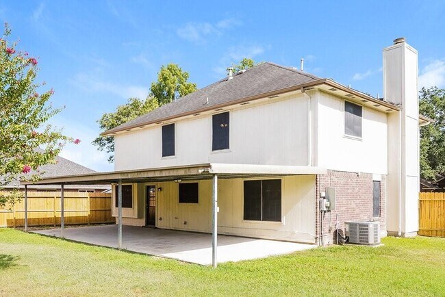 Building Photo - 801 Wisdom Dr