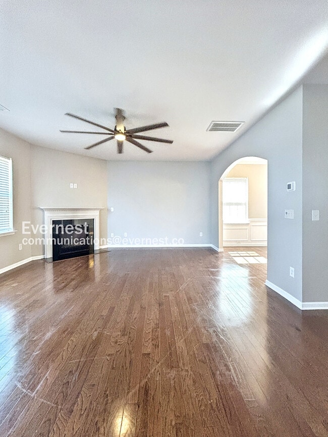 Building Photo - 10415 Paisley Abbey Ln