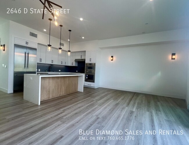 Building Photo - 2646 State St