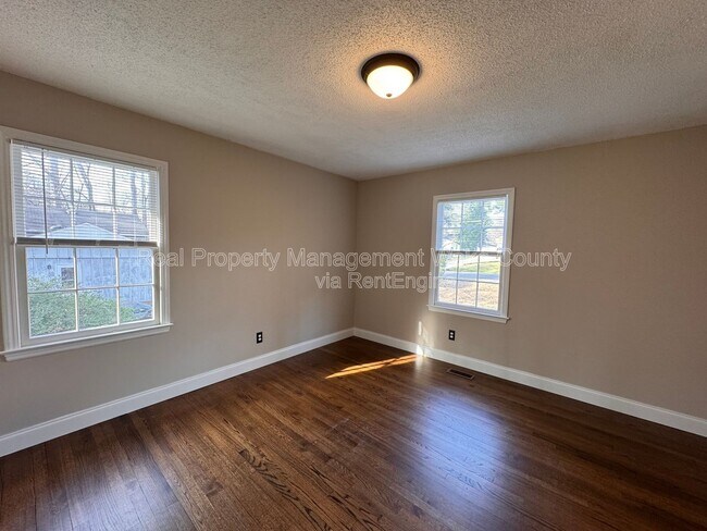 Building Photo - 7001 Norton Ln