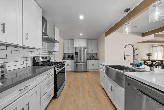 Building Photo - 209 Camino Elevado