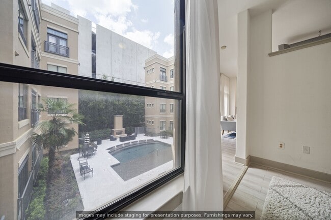 Building Photo - 1901 Post Oak Blvd