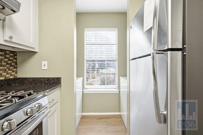 Building Photo - 11821 Bittern Hollow