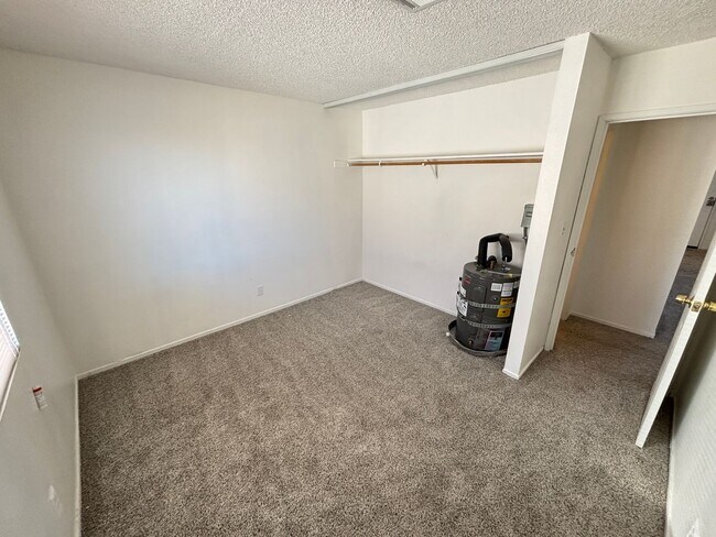 Building Photo - 147 Westminster Way