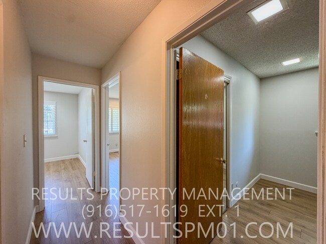 Building Photo - Nice Citrus Heights 4 Bedroom Home