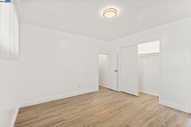 Building Photo - 1813 63rd St