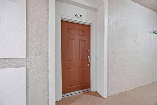 Building Photo - 1355 Venezia Ct