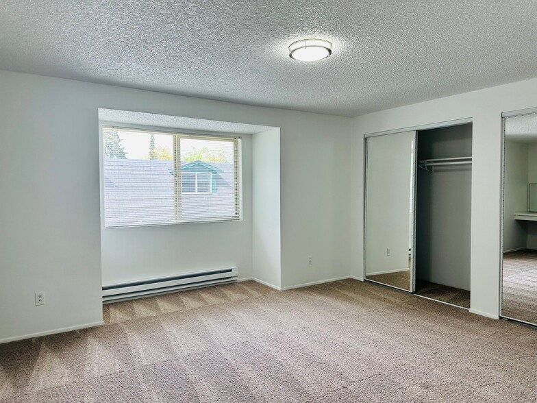 Building Photo - 20832 76th Ave W