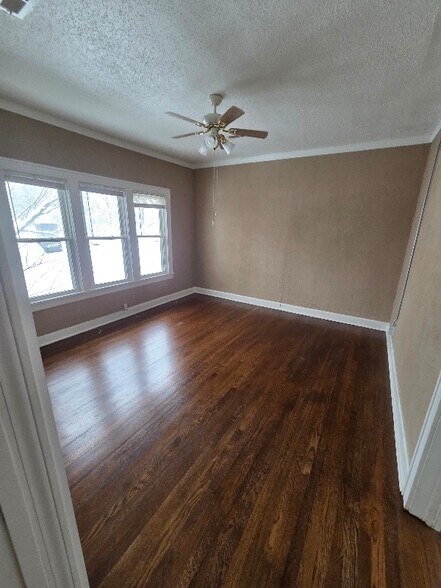 Building Photo - 5921 Harrison St