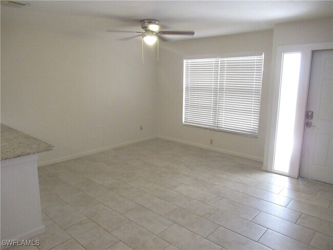 Building Photo - 6192 Principia Dr