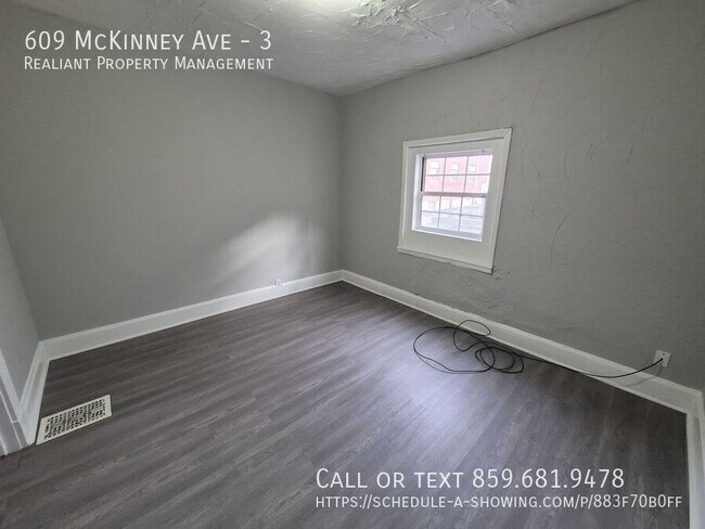 Building Photo - 609 McKinney Ave